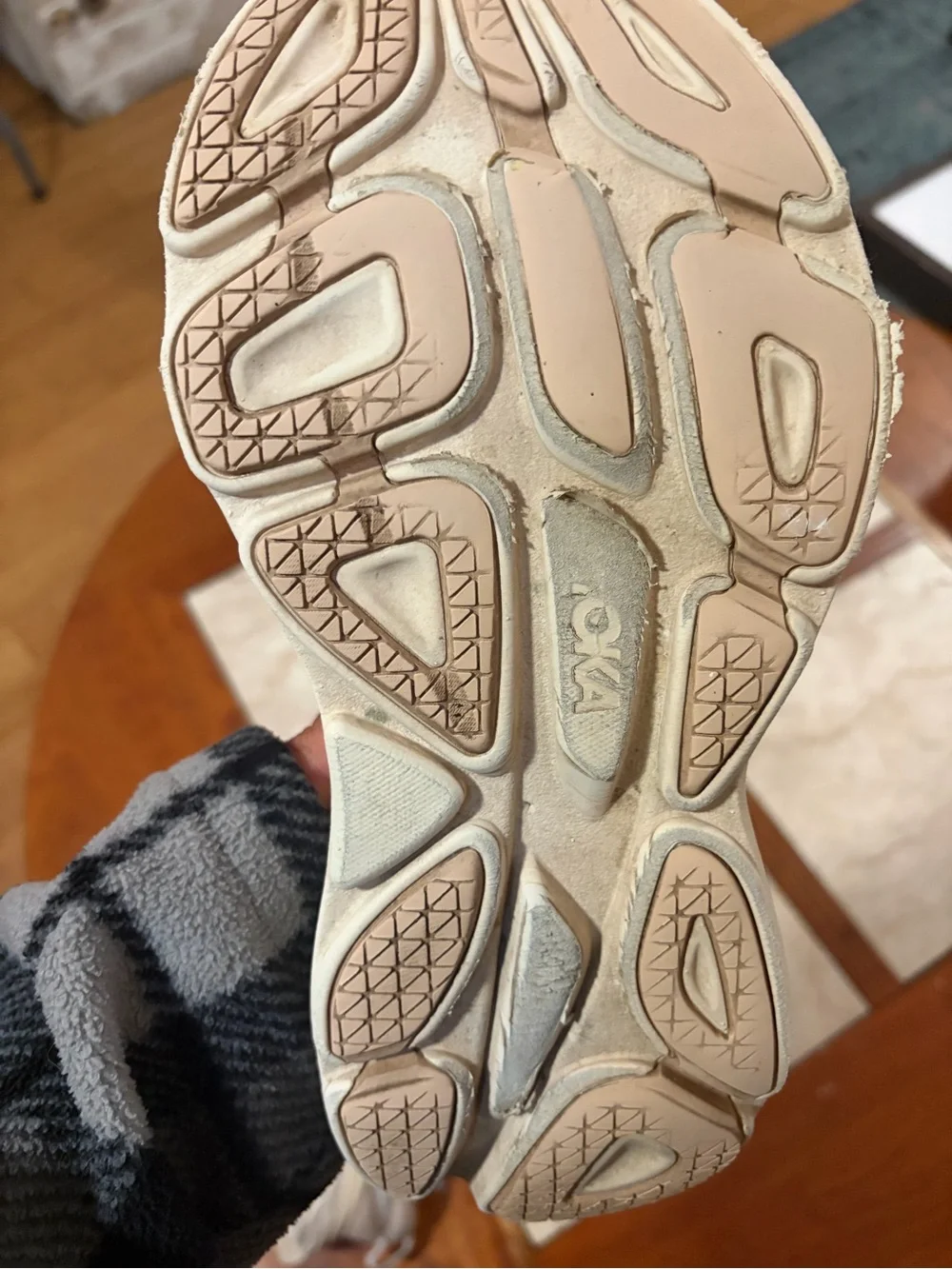 Hoka Bondi 8 Beige/Cream Neutral Running Sneakers